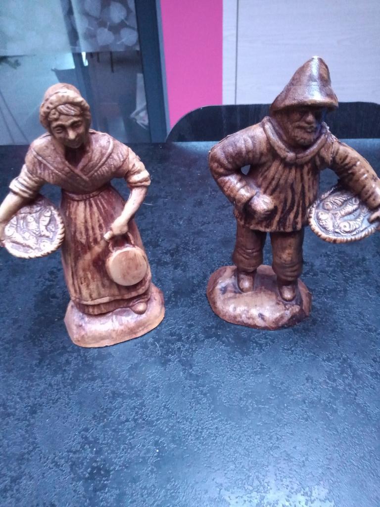 Oude houding van het visboerpaar, Verzamelen, Beelden en Beeldjes