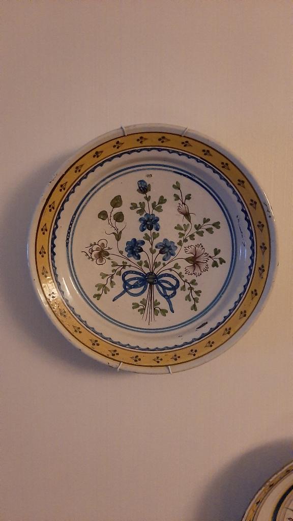 bord brussels aardewerk, Antiek en Kunst, Ophalen