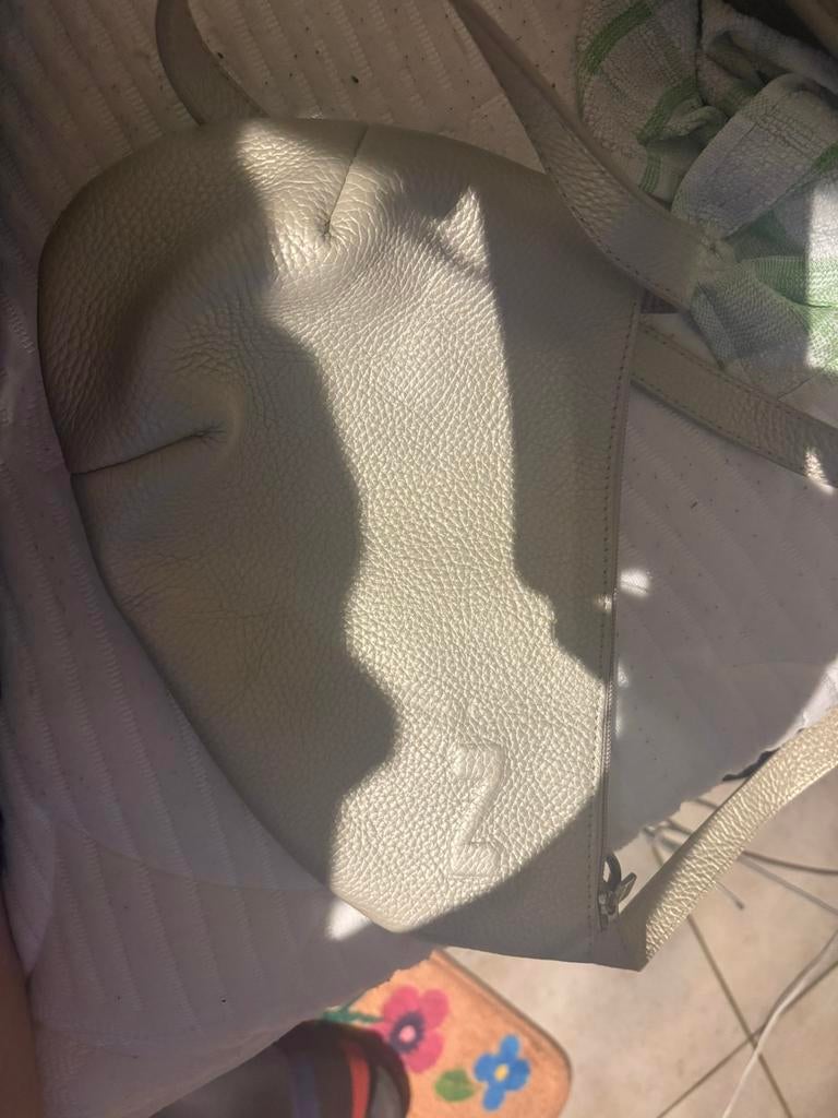 Schoudertasje van nathan, Handtassen en Accessoires, Tassen | Damestassen, Ophalen, Schoudertasje