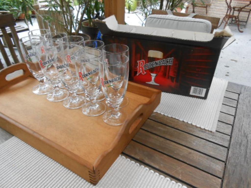 Rodenbach glas - op voet kelkvoet 0,25L Ritzenhoff biergl, Verzamelen, Glas en Drinkglazen, Ophalen of Verzenden, Zo goed als nieuw