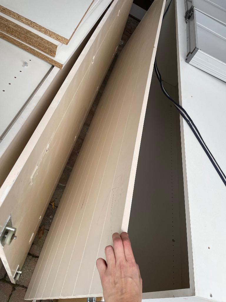 Kast - Kleerkast, Ophalen, Gebruikt, 200 cm of meer, Met plank(en)