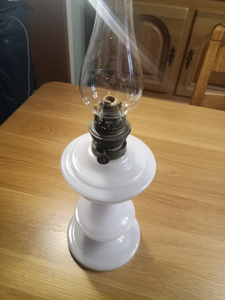 Grote antieke petroleumlamp Opaline Cachet Belgium, Antiek en Kunst, Ophalen