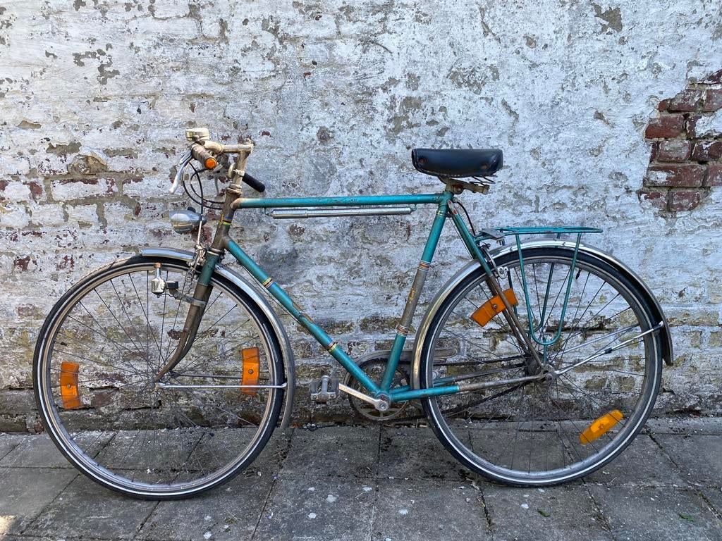 Vintage stalen fiets, Fietsen en Brommers, Fietsen | Oldtimers, 59 cm of meer, Ophalen, Jaren '60 of nieuwer