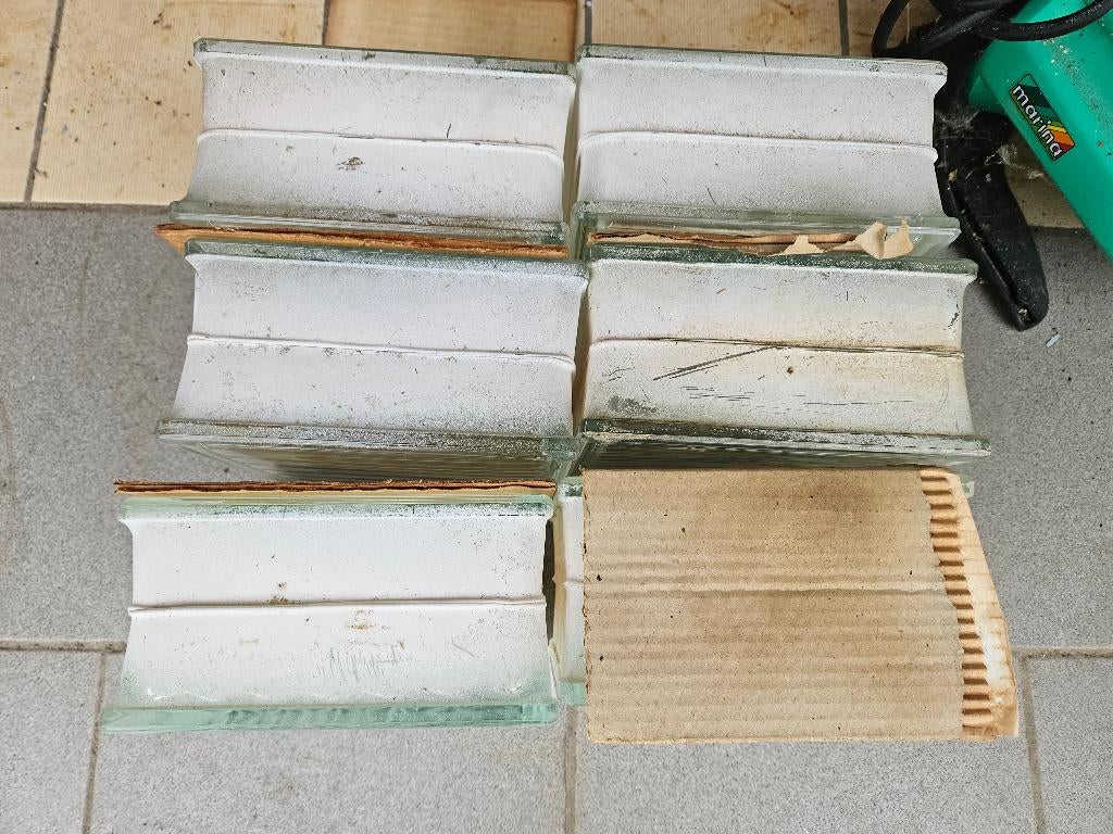 6 briques de verres, Bricolage & Construction, Enlèvement ou Envoi, Briques
