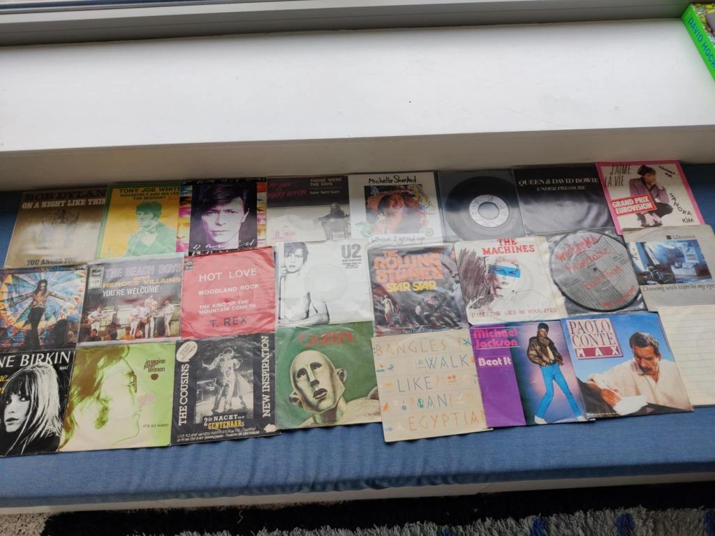 lot rock (49 singles, queen, rolling stones, cousins, vaya c, Cd's en Dvd's, Ophalen of Verzenden, Single