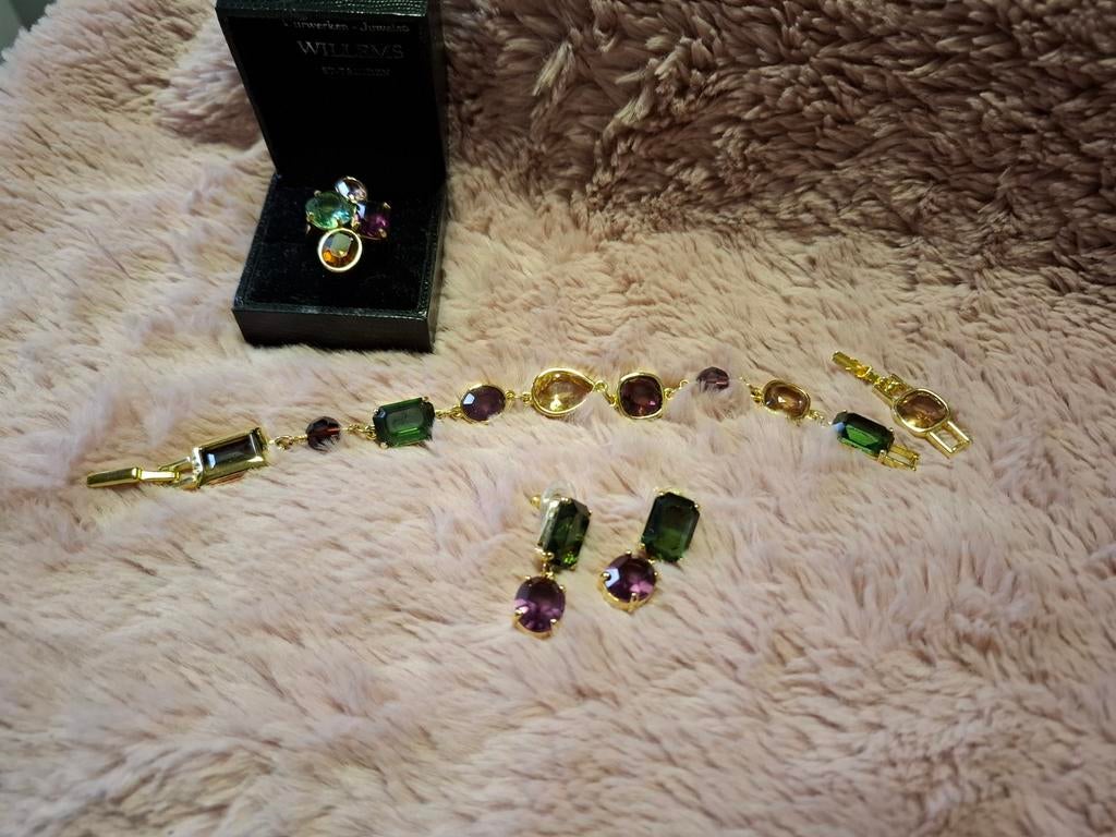 Swarovski, set in nieuwstaat, Handtassen en Accessoires, Oorbellen, Ophalen, Bruin