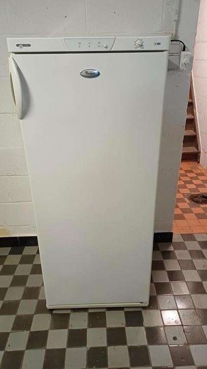 Congélateur whirpool grand à tiroirs, Enlèvement, Utilisé