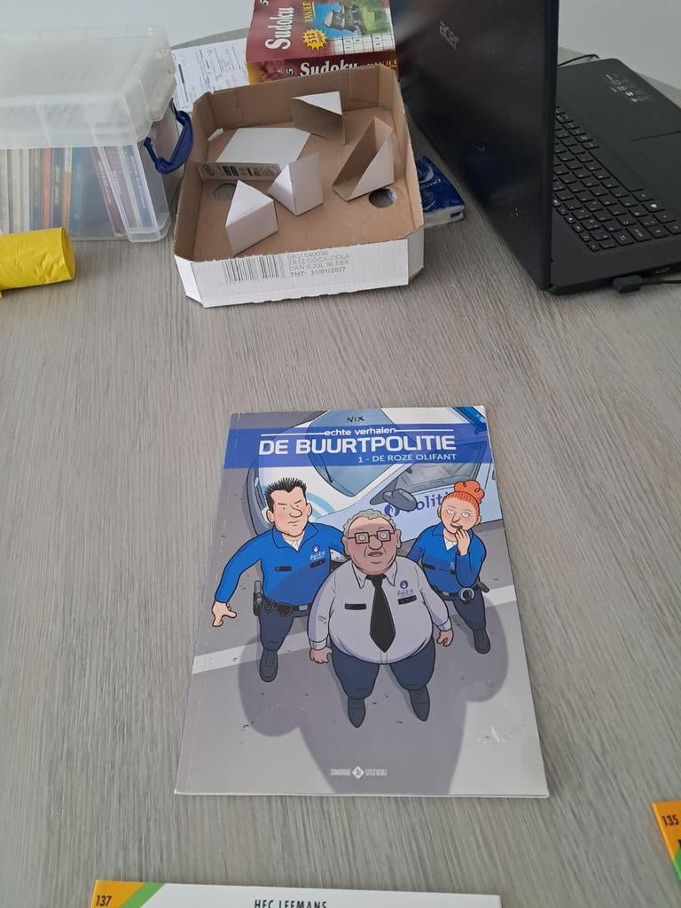 Strip de buurtpolitie, Boeken, Ophalen