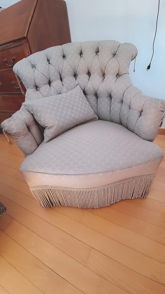 Petit fauteuil ancien, Antiquités & Art, Enlèvement