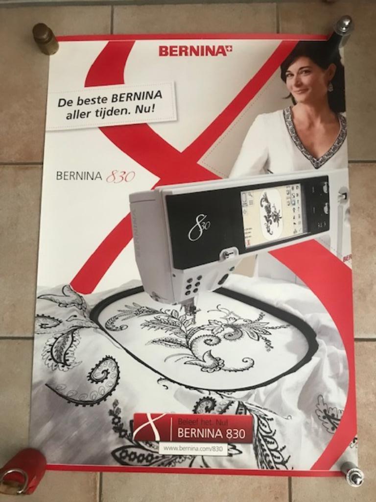 Poster BERNINA "Bernina 830" (nr4712), Rechthoekig Staand, Deurposter of groter, Nieuw, Ophalen of Verzenden