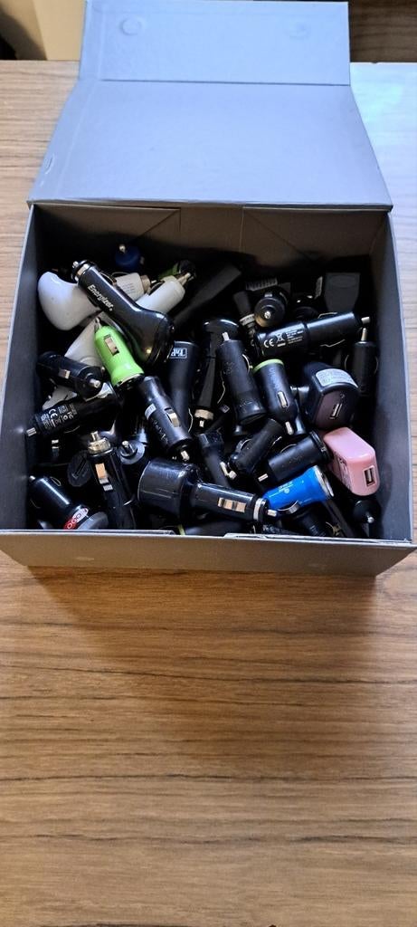 Chargeurs usb allume cigare, Autos : Pièces & Accessoires, Enlèvement, Utilisé, Pièces universelles