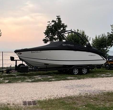 Cobalt R5, Sports nautiques & Bateaux, Enlèvement