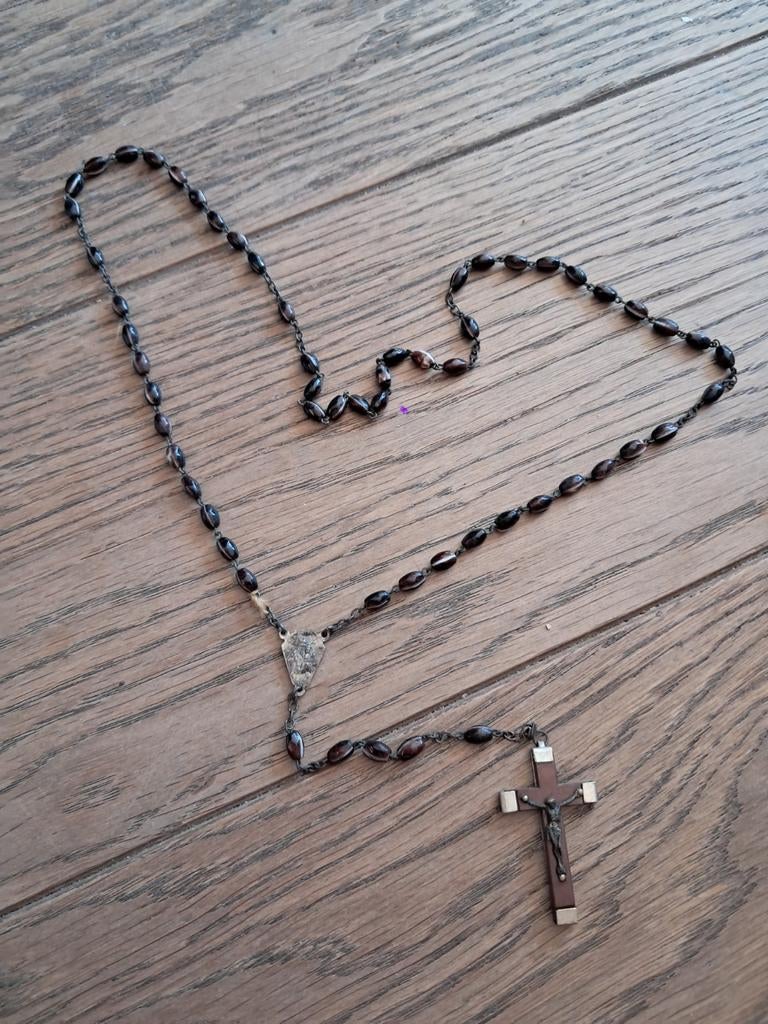 Heel mooie paternoster met bruine parels, met wit streepje, Ophalen of Verzenden, Zo goed als nieuw