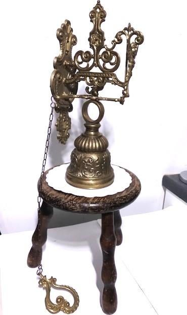 Cloche monastère en bronze antique✨🎵💎⚡😍🔊🙏🎁👌, Antiquités & Art, Enlèvement ou Envoi, Bronze