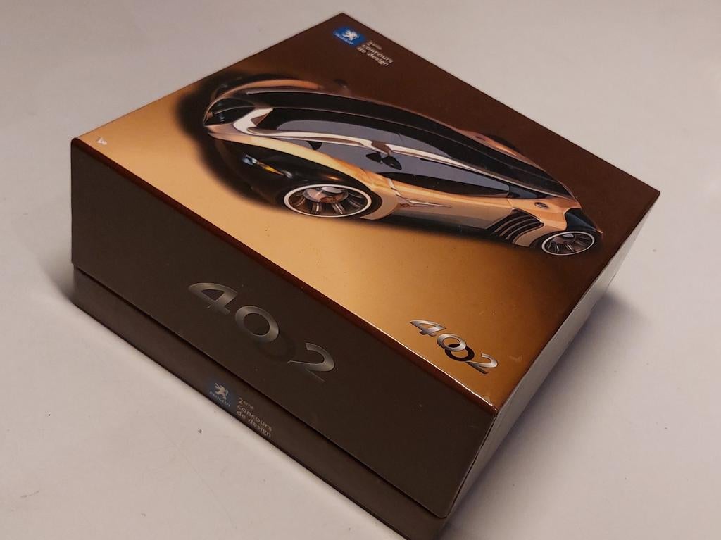 Schaalmodel Peugeot 4002 (concours de design 2003), Ophalen, Zo goed als nieuw, Auto's