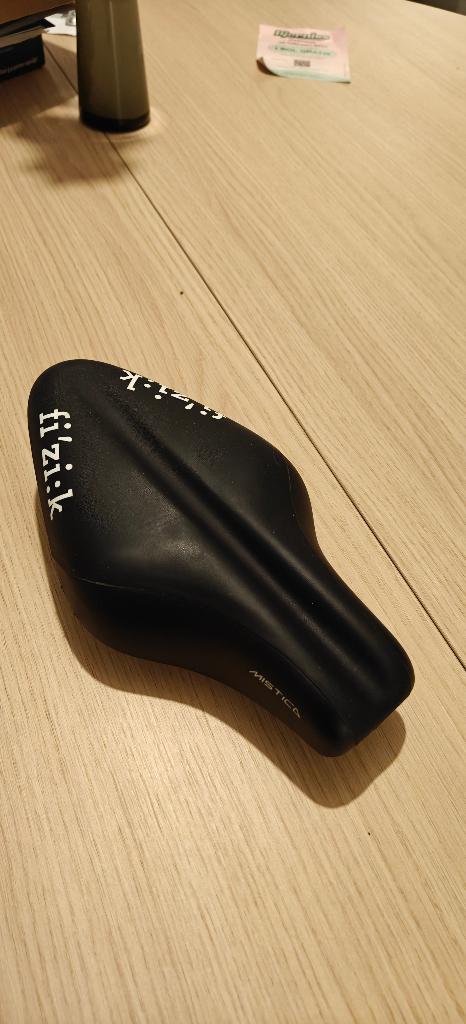 FIZIK MISTICA, Vélos & Vélomoteurs, Vélos Pièces, Enlèvement ou Envoi, Selle, Utilisé, Tijdrit-/triatlonfiets