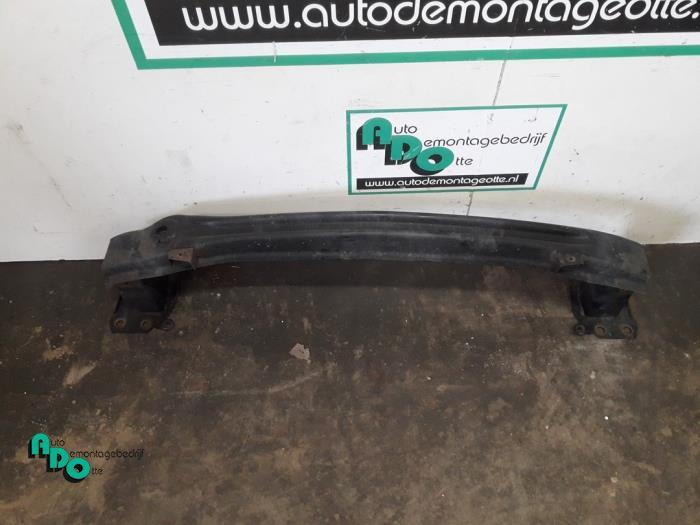 Bumperframe voor van een Seat Leon (Leon 05-), Gebruikt, -, -, Ophalen of Verzenden