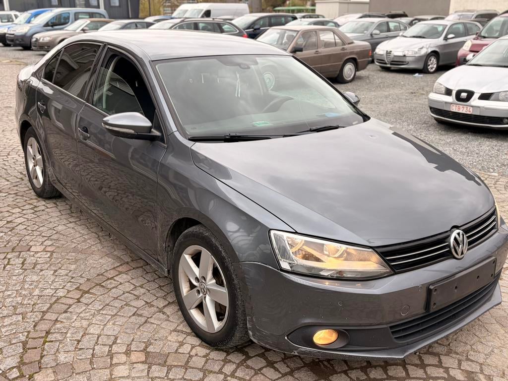 Volkswagen Jetta 2,0 diesel automaat, Auto's, Volkswagen, Automaat, Euro 5, Bedrijf, Diesel