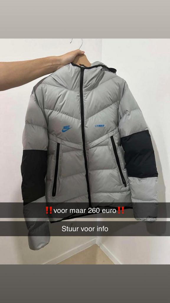 Nike airmax jas [hidden info], Ophalen, Zo goed als nieuw, Maat 48/50 (M)
