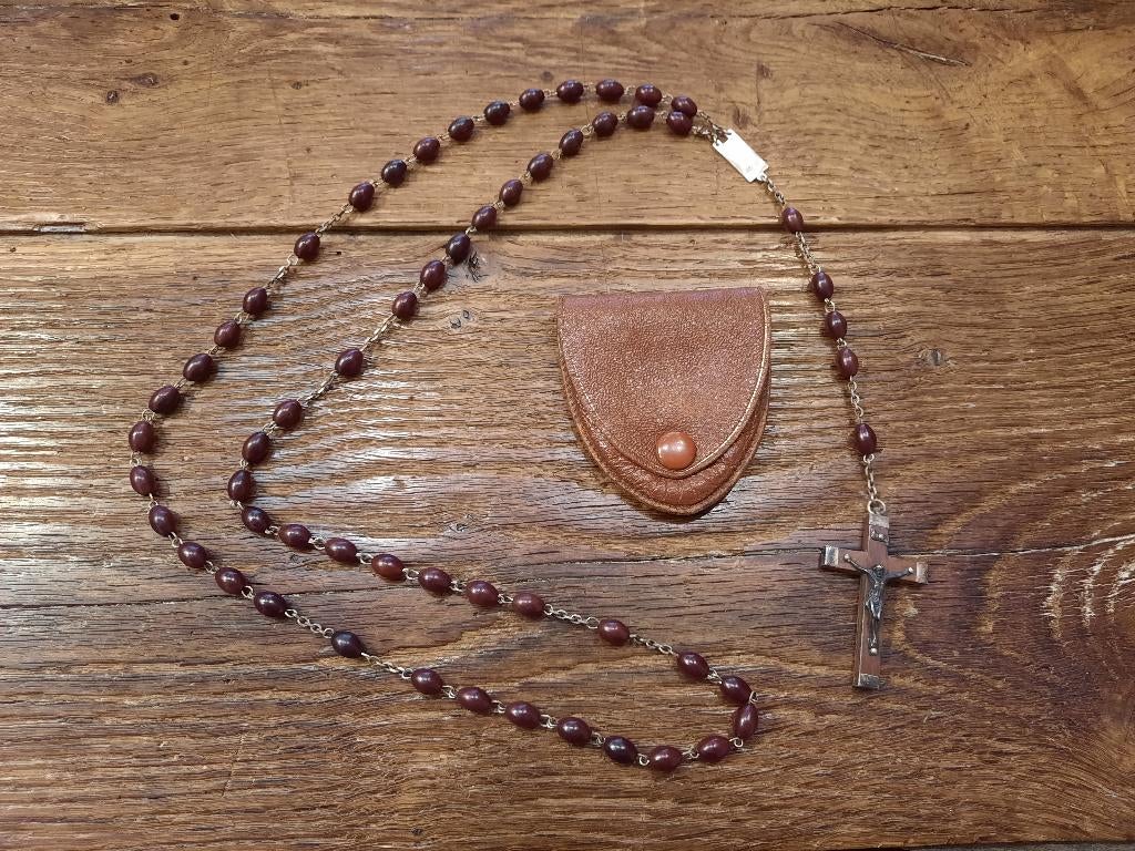 oude bruine stenen paternoster met zakje, rond 1900, Antiek en Kunst, Antiek | Religieuze voorwerpen, Ophalen of Verzenden