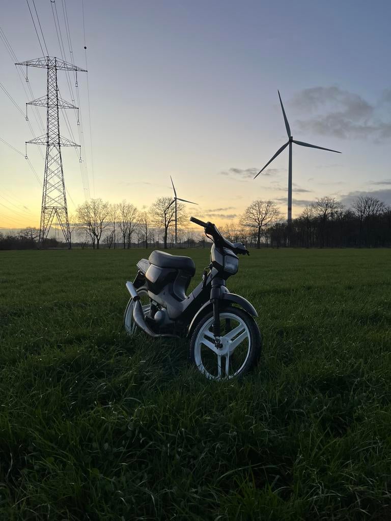 Honda wallaroo tekoop, Fietsen en Brommers, Brommers | Honda, Ophalen, Zo goed als nieuw