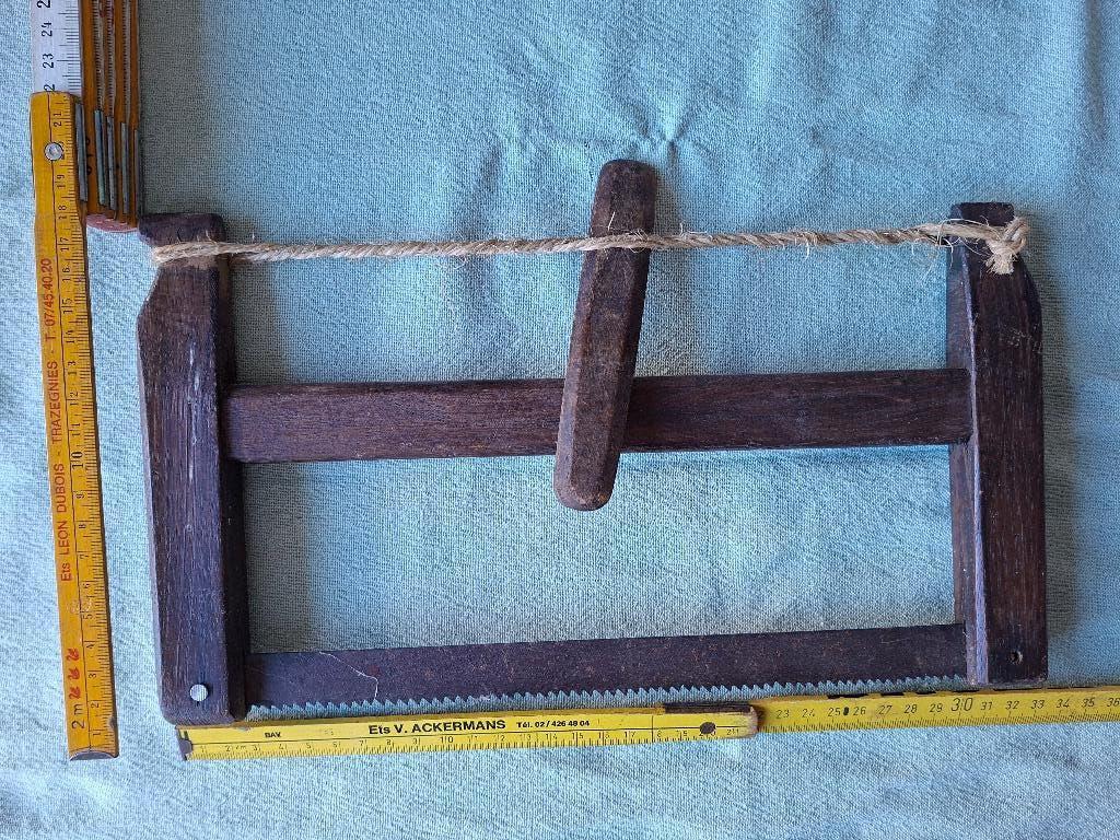 Scie ancienne cadre en bois (nr2), Antiquités & Art, Enlèvement