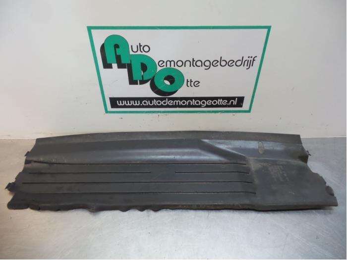 Spoiler voorbumper van een BMW 7-Serie (7-Serie 02-) (482/5), Auto-onderdelen, Gebruikt, -, -, Ophalen of Verzenden