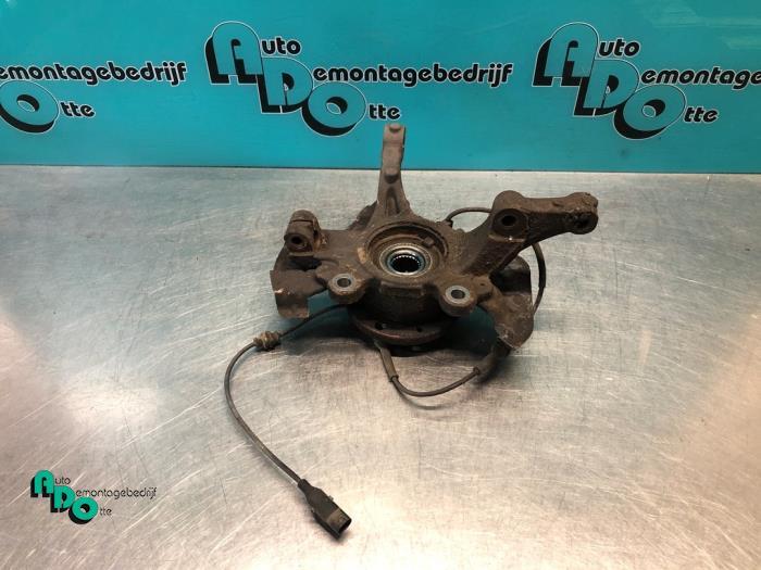 Fusee links-voor van een Citroen Nemo (Nemo 08-), Gebruikt, -, Ophalen of Verzenden, -