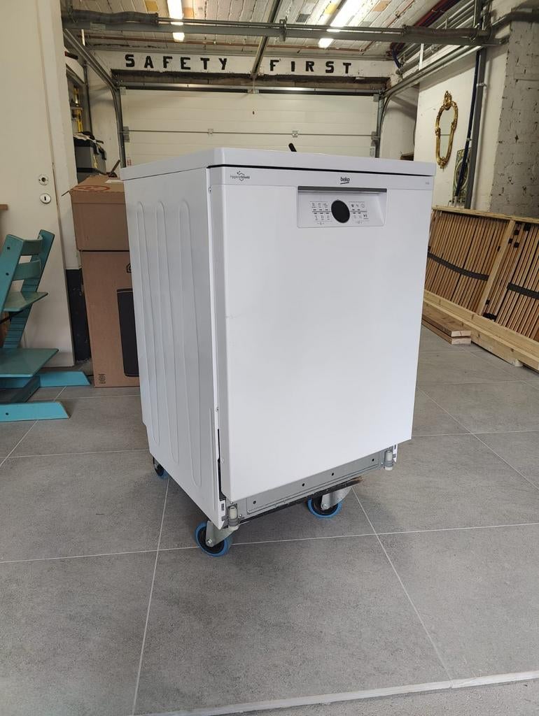 Beko vaatwasser, Elektronische apparatuur, Vaatwasmachines, Ophalen, Gebruikt, Minder dan 85 cm, Eco programma