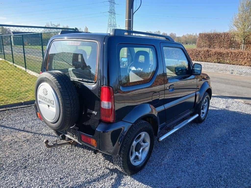 Suzuki jimny #72 000km# 1300cc benzine !!4x4!!, Auto's, Suzuki, 4 zetels, Stof, 4 cilinders, Zwart