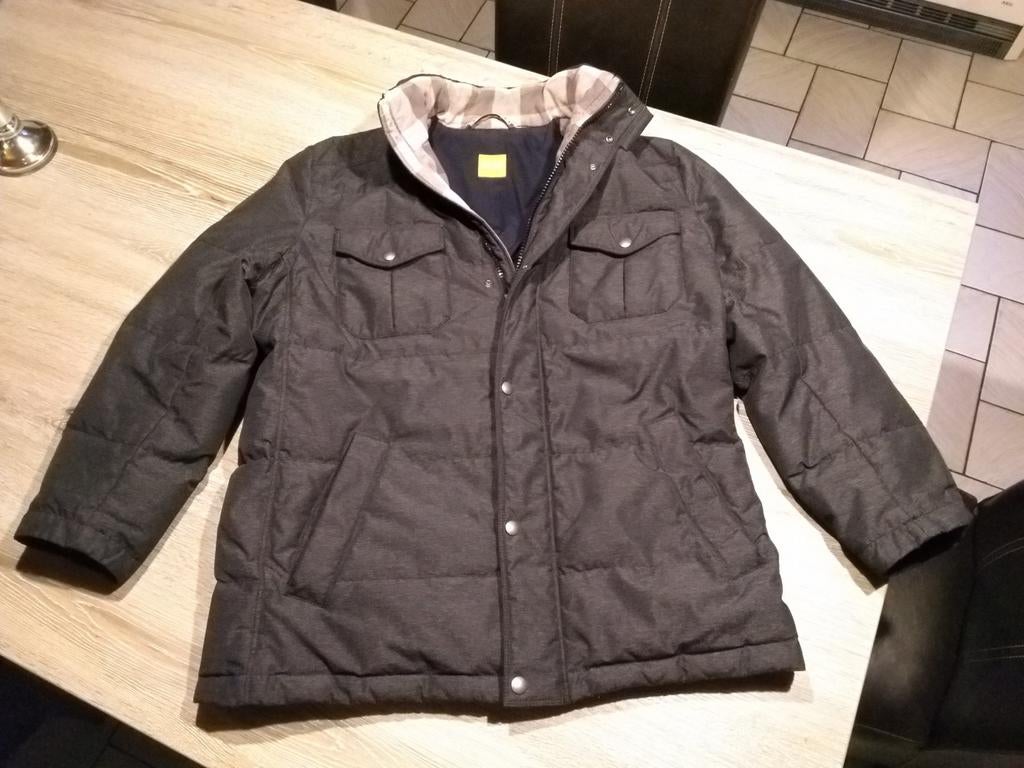 Veste Hugo Boss XL (État neuf), Enlèvement, Comme neuf, Hugo Boss