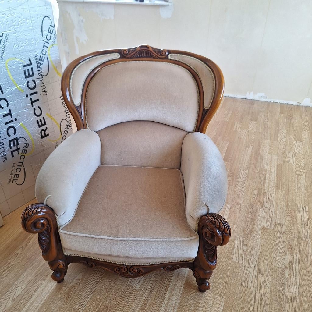 Salon, 3zit en twee maal eenzit, Ophalen