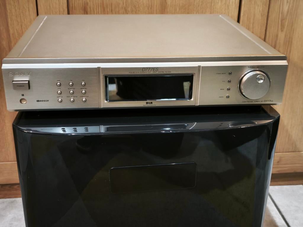 Sony D777ES, Audio, Tv en Foto, Tuners, Ophalen
