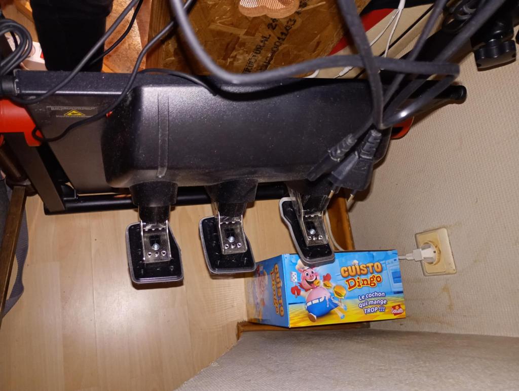 Volant logitech G29, Consoles de jeu & Jeux vidéo, Enlèvement, Comme neuf