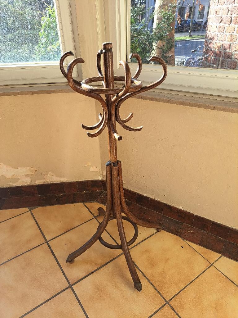 KAPSTOK  VOOR  KINDEREN, Ophalen, 100 tot 150 cm, Zo goed als nieuw, Staande kapstok