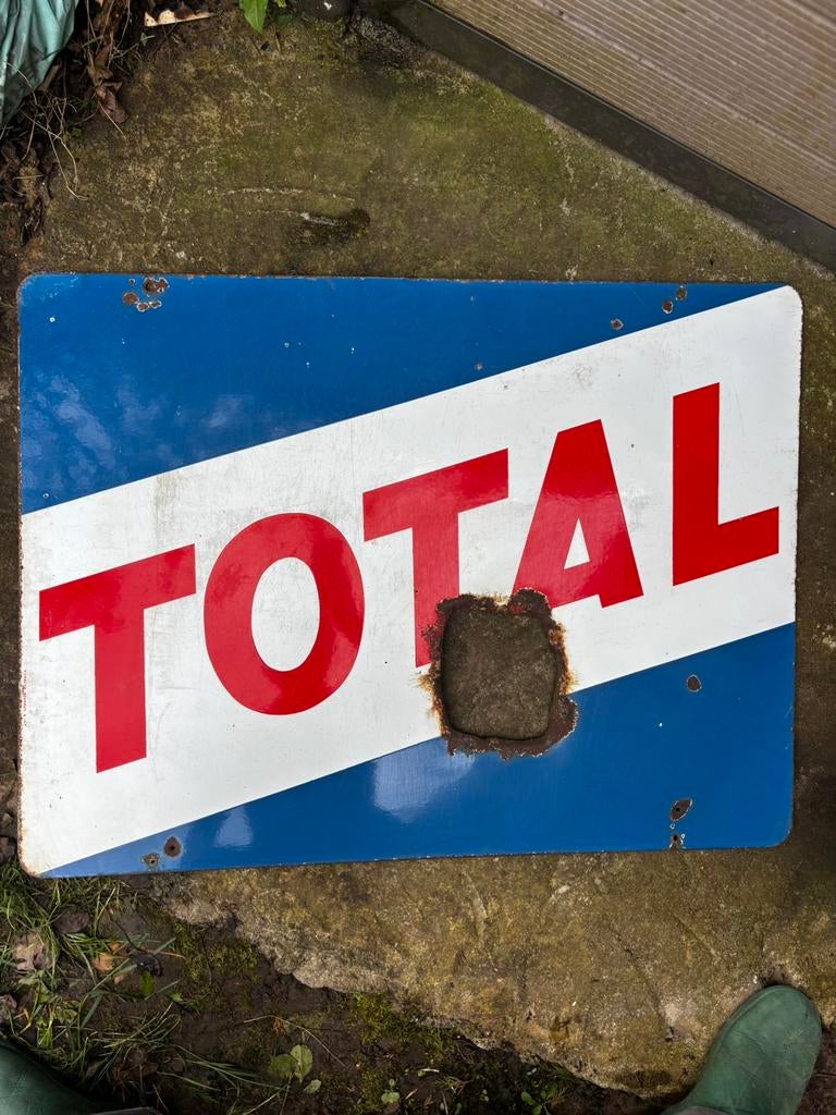 Plaque émaillée Total double faces emaille bord, Collections, Marques & Objets publicitaires, Enlèvement ou Envoi, Utilisé, Panneau publicitaire