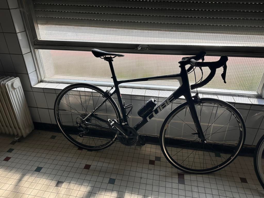 Cube Attain GTC Race — Vélo de route en carbone, Vélos & Vélomoteurs, Vélos | Vélos de course, Comme neuf, Femmes, Autres marques