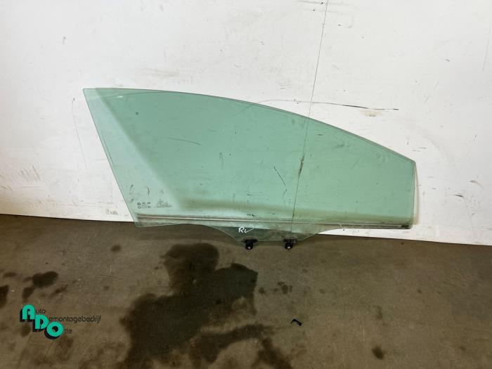 Vitre portière 4portes avant droite d'un Kia Rio (Rio 12-), Kia, -, 3 mois de garantie, Utilisé