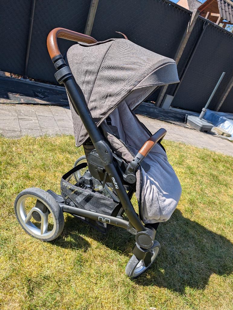 Mutsy Nio kinderwagen | ligbak + buggy | goede staat, Kinderen en Baby's, Kinderwagens en Combinaties, Gebruikt, Mutsy, Verstelbare duwstang
