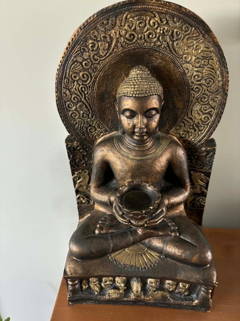 Bouddha de collection, Enlèvement