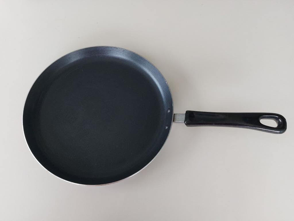 Koekenpan rondine Diam : 25 cm, Ophalen of Verzenden, Nieuw, Koekenpan of Braadpan, Keramische plaat