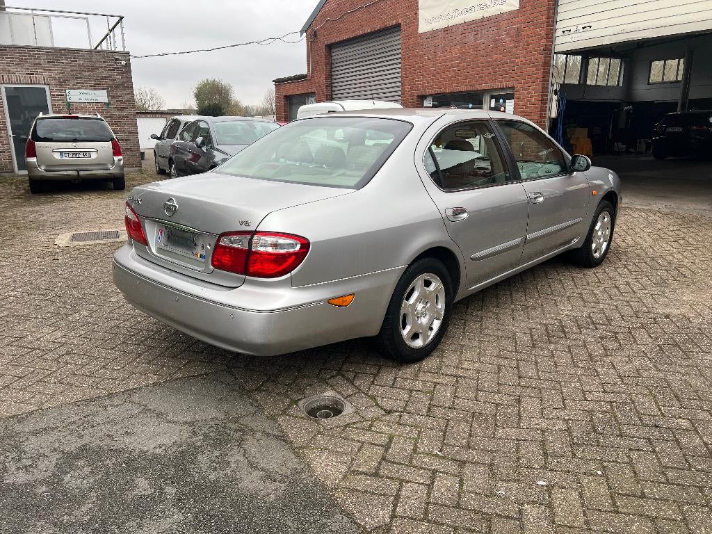 nissan MAXIMA QX 2.0 benzine V6 /161000 km/CAR PASS, Auto's, Nissan, Voorwielaandrijving, 4 deurs, 1995 cc, Leder