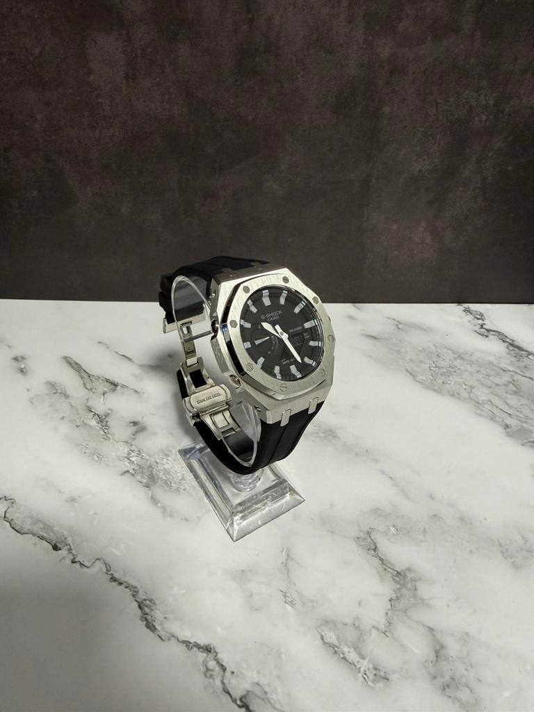 Casio G-Shock GA-2100 “CasiOak” Steel Case - Rubber Strap., Enlèvement ou Envoi, Neuf, Noir, Casio G-Shock