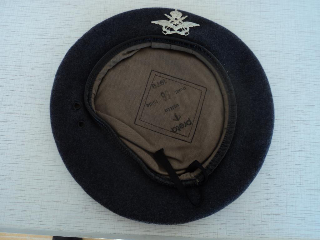 Muts met kenteken van de U DA V V E, Verzamelen, Militaria | Algemeen, Ophalen of Verzenden, Luchtmacht