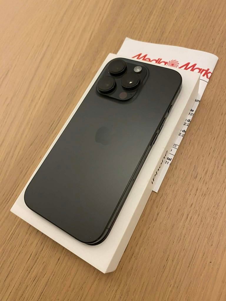 Iphone 16 pro noir 128 gigas nickel vente ou échange, Zilver, IPhone 16