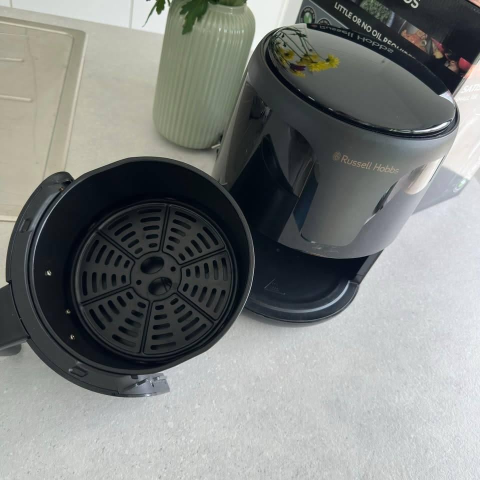 Russell Hobbs Airfryer Satisfry, Ophalen of Verzenden, Nieuw, Airfryer, 750 t/m 999 gram