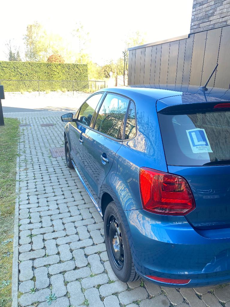 VW, Voorwielaandrijving, Stof, Blauw, Handgeschakeld