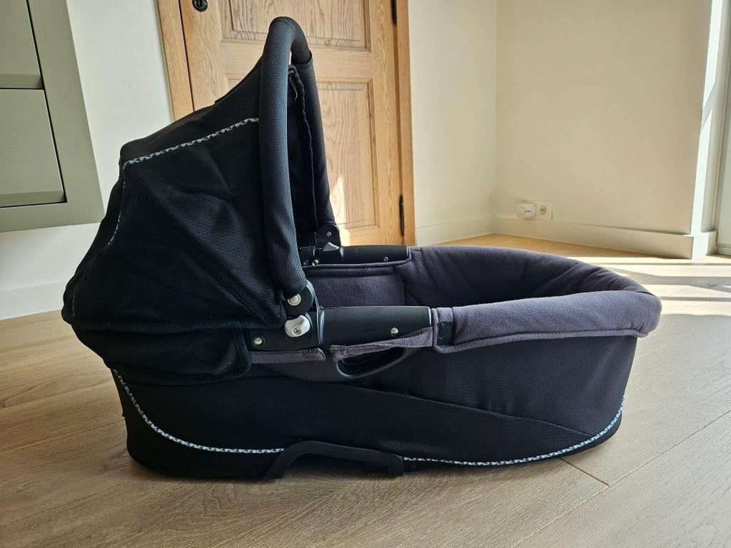 Buggy draagmand, Ophalen, Zo goed als nieuw, Quinny