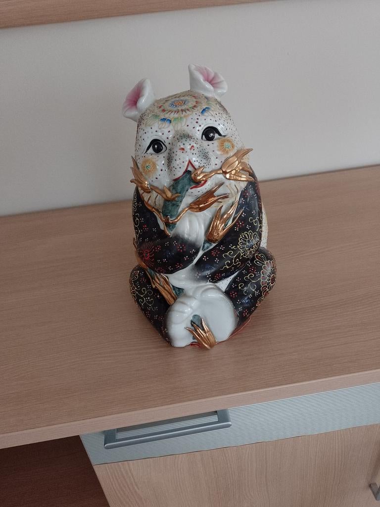 Decoratieve panda, Verzamelen, Ophalen