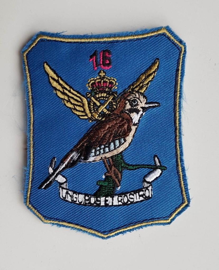 Ecusson badge aviation belge 16 ième escadrille (hélico), Collections, Enlèvement ou Envoi, Armée de terre, Emblème ou Badge